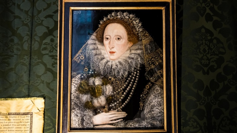 Elizabeth I of England 1580-1585