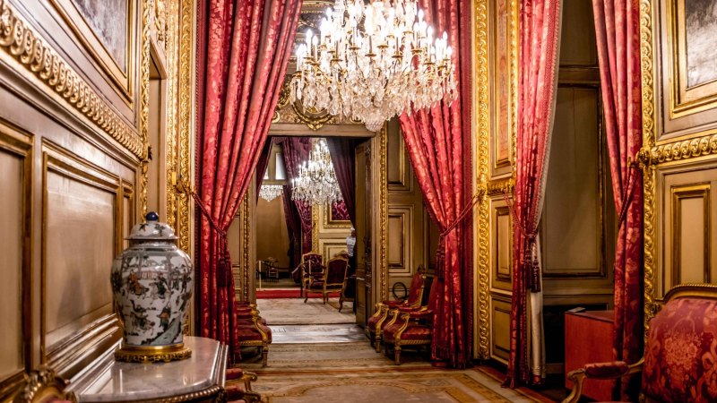 NAPOLEON III APARTMETNS - 1852