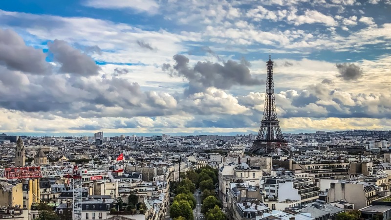 Champs-Elysées